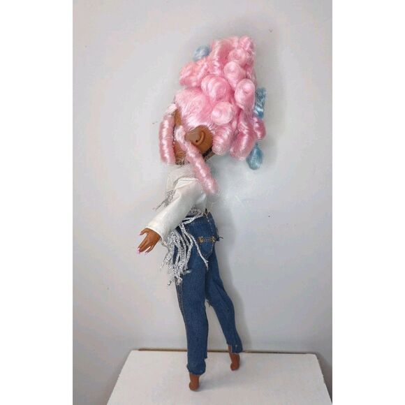 MGA LoL Surprise OMG Sweets Doll Western Glam Jacket Jeans READ DESCRIPTION Rare - Picture 5 of 6